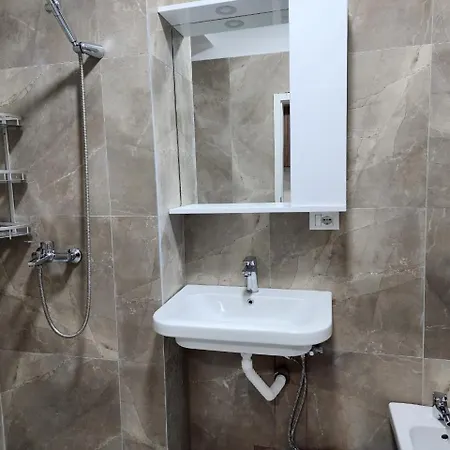 Apartment Mangalem
